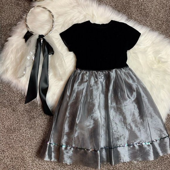 VTG Elvira Vali Dress Black Silver party girl sz 6